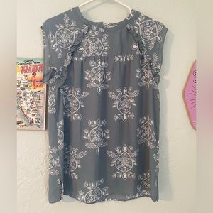 EUC Loft Outlet short sleeve blouse